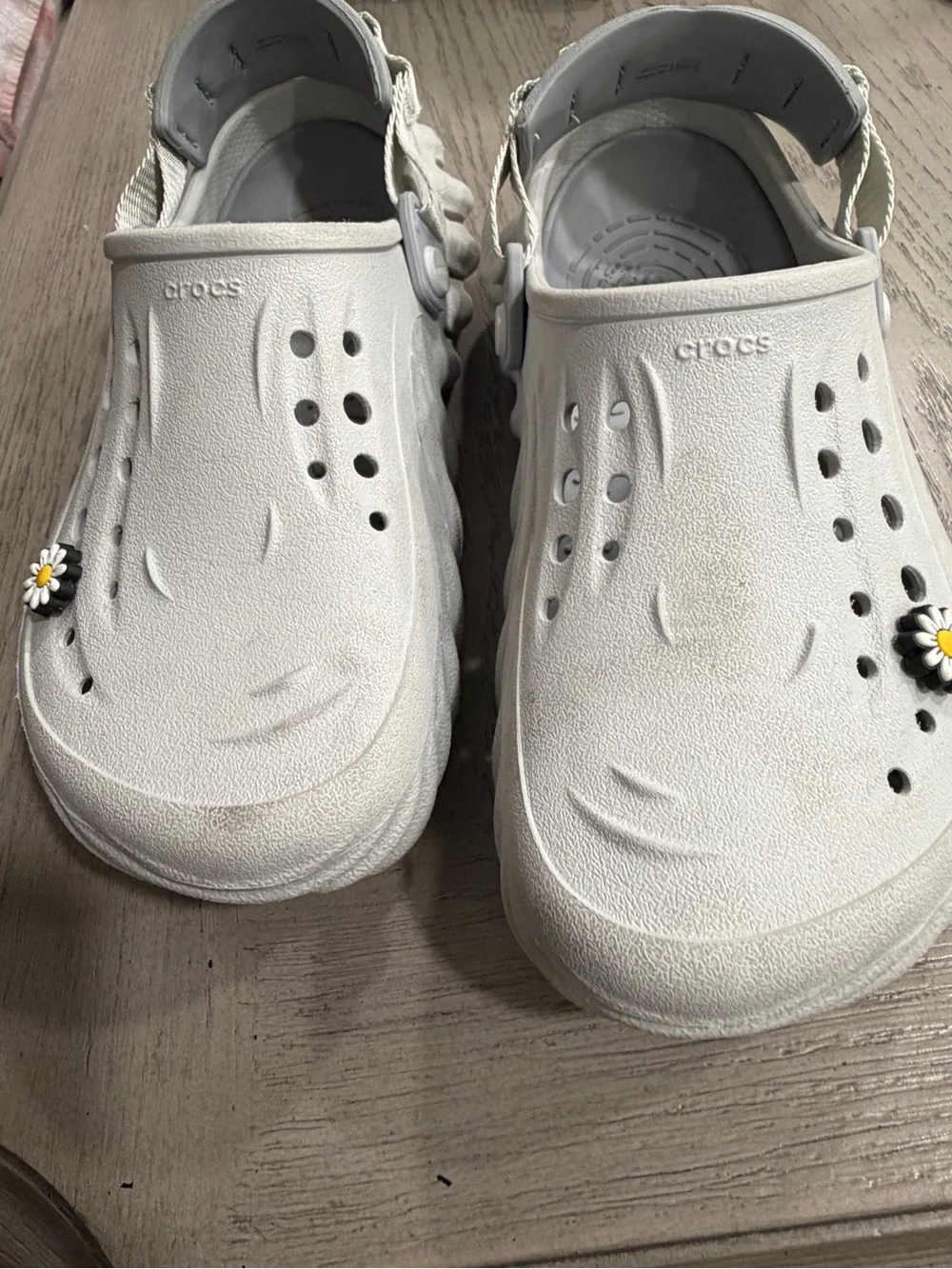 CROCS lightweight clogs